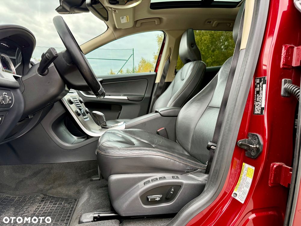 Volvo XC 60 - 22