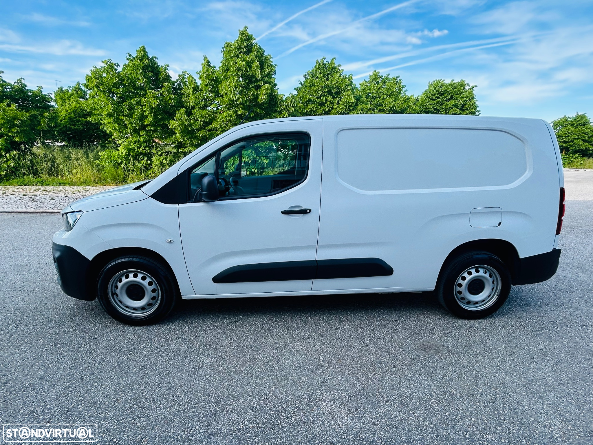 Peugeot Partner 1.5 longa IVA DEDUTÍVEL - 2