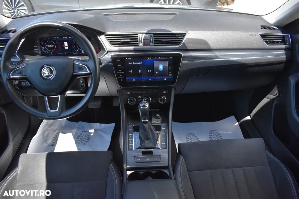 Skoda Superb 2.0 TSI DSG Style - 10