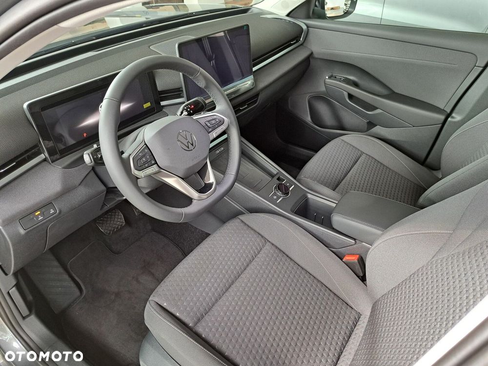 Volkswagen T-Roc 1.5 eTSI Life DSG - 17
