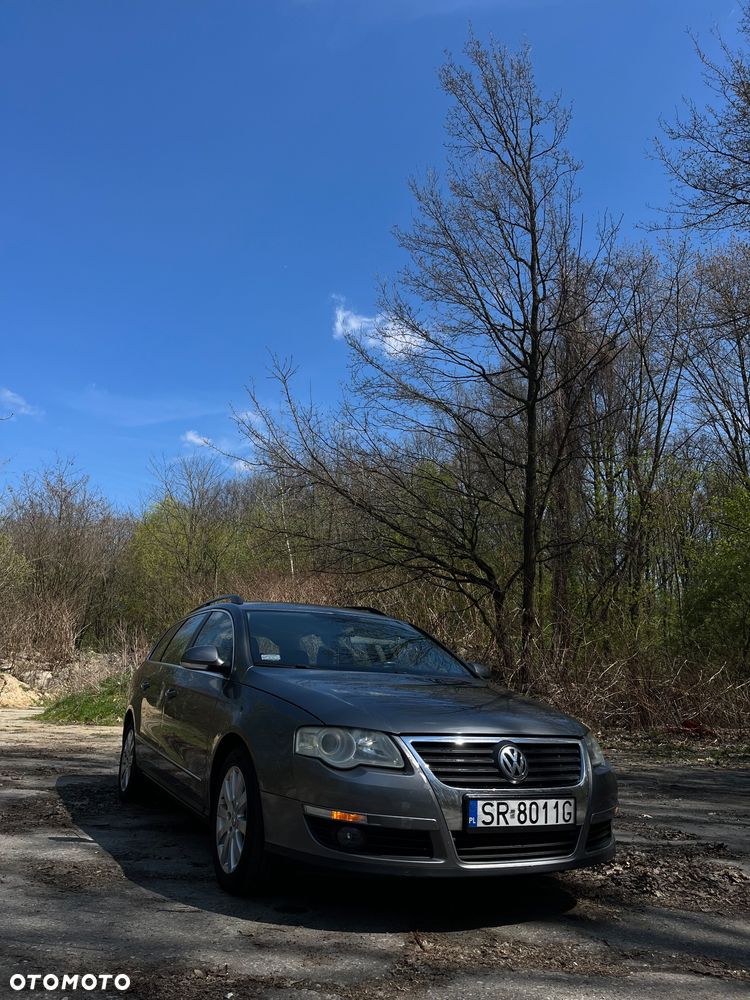 Volkswagen Passat 2.0 TDI Comfortline - 8