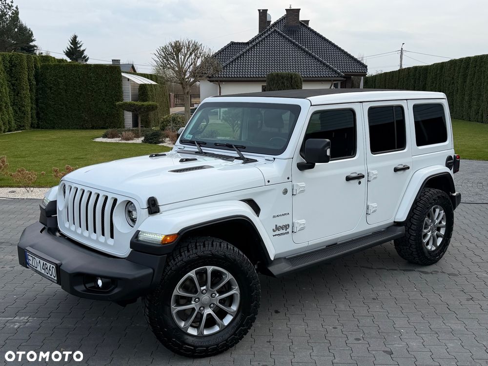 Jeep Wrangler Unlimited GME 2.0 Turbo Sahara - 2