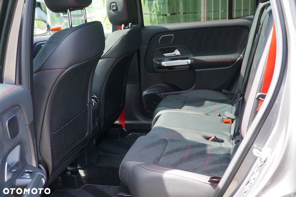 Mercedes-Benz GLB AMG 35 4-Matic - 32