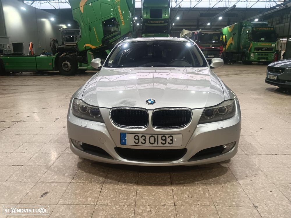 BMW 320 d Modern Line - 2