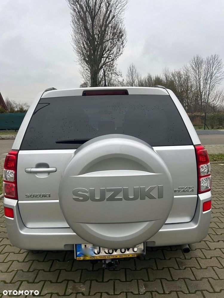 Suzuki Grand Vitara 1.9 DDiS Comfort DPF - 13