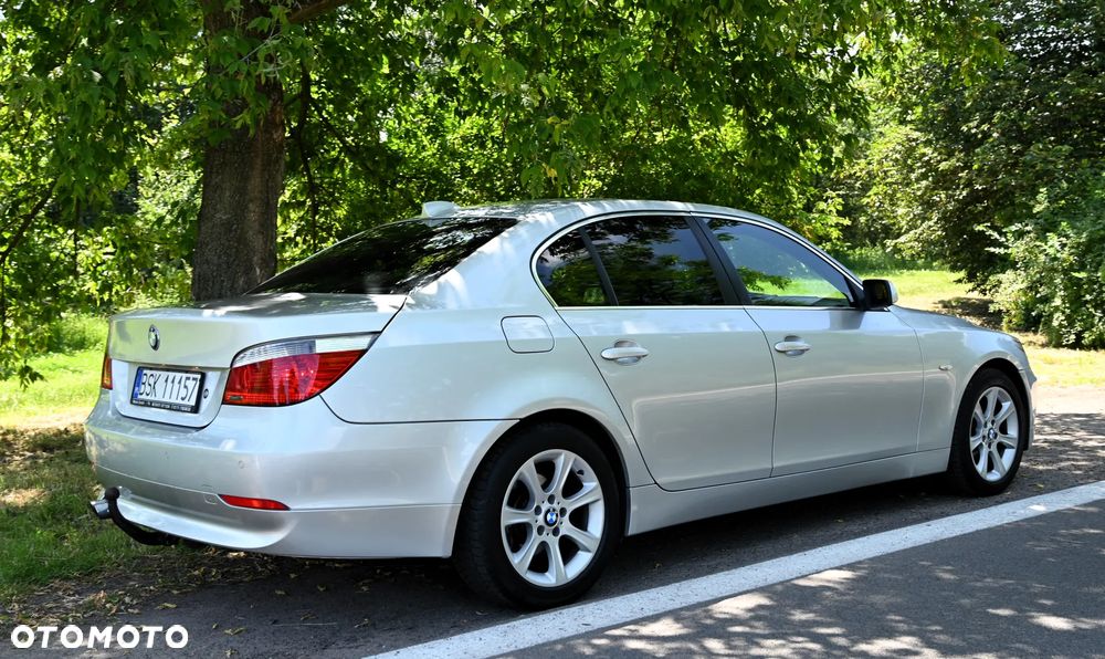 BMW Seria 5 530xi - 24