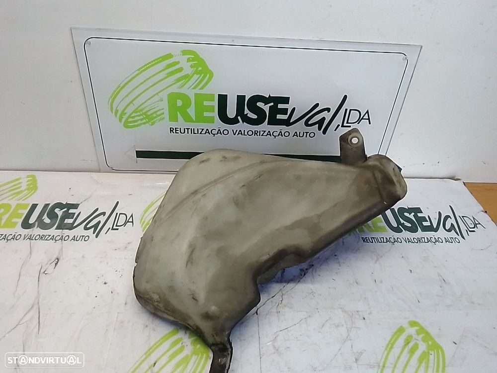 Depósito Líquido Limpa Vidros Fr Volkswagen Passat (3B2) - 2