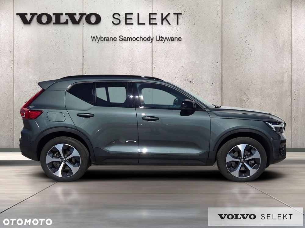 Volvo XC 40 B4 Plus Dark - 6