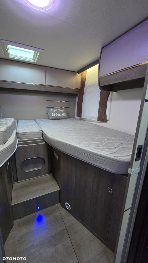 Challenger TRIGANO FD4 - 13