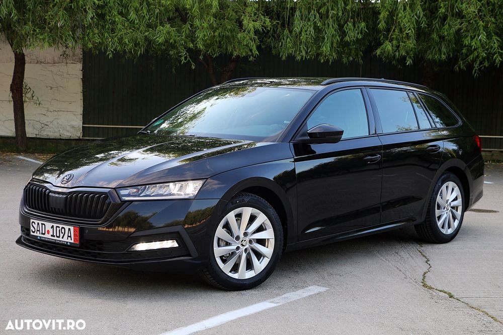 Skoda Octavia 2.0 TDI DSG Sportline - 2