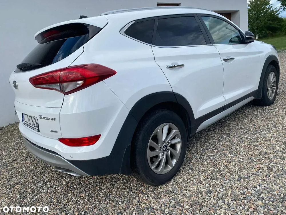 Hyundai Tucson 2.0 CRDI Comfort 4WD - 3
