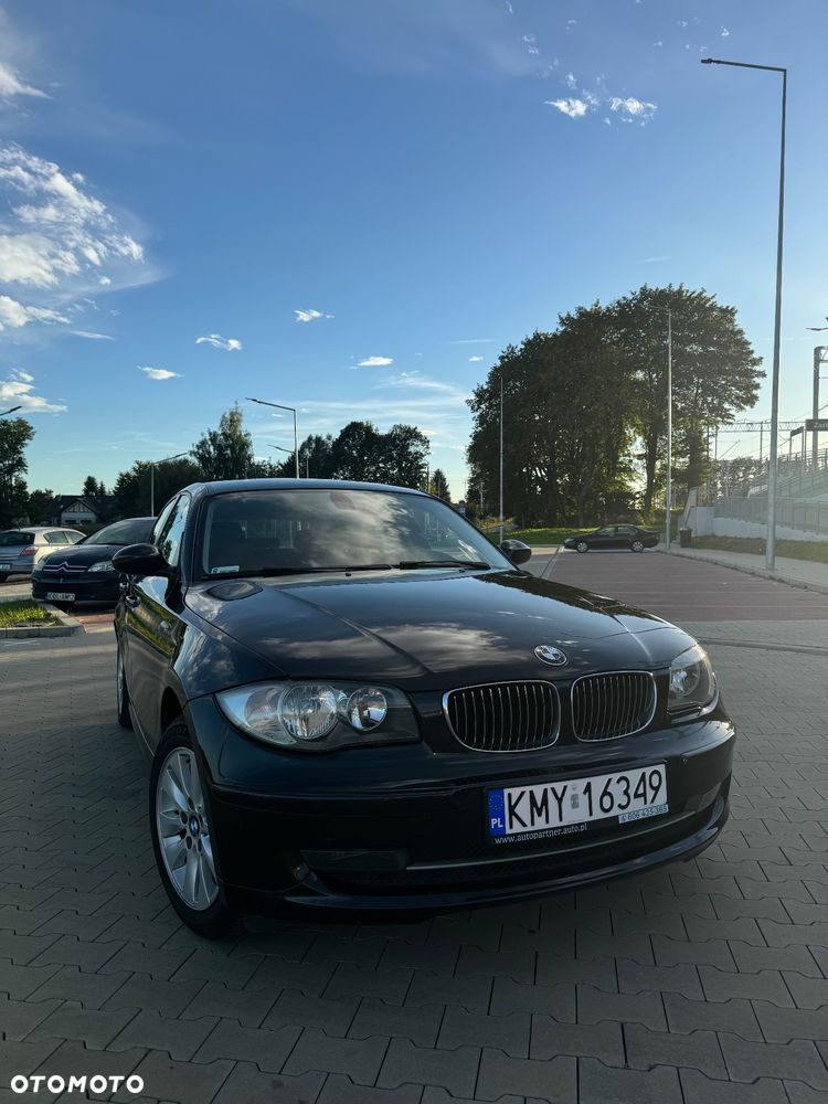 BMW Seria 1 116i - 1