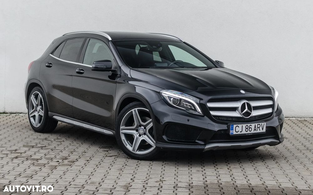 Mercedes-Benz GLA 220 d 4Matic 7G-DCT AMG Line - 2