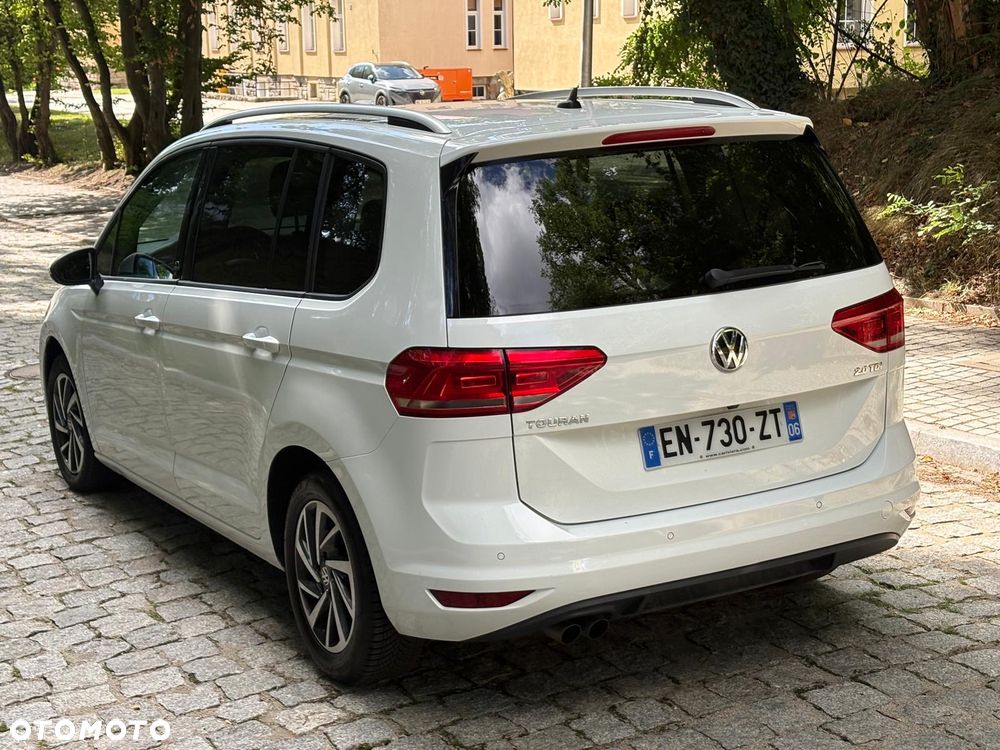 Volkswagen Touran 2.0 TDI SCR (BlueMotion Technology) DSG SOUND - 12