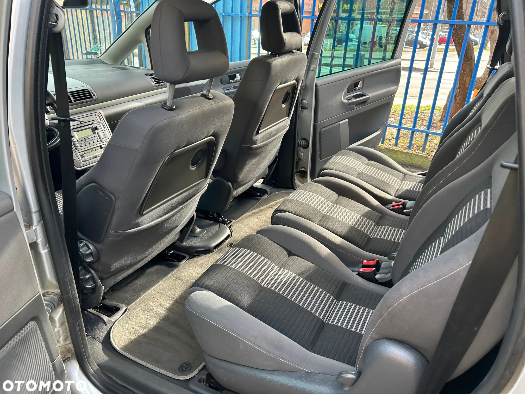 Volkswagen Sharan 2.0 TDI Comfortline - 9