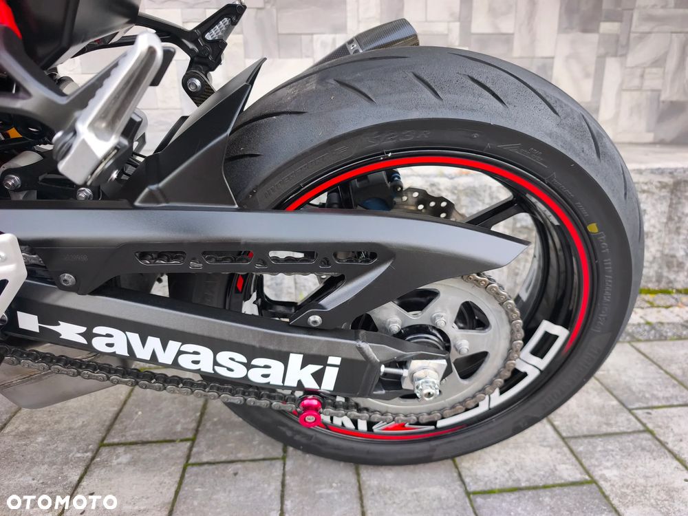 Kawasaki Z 900 - 26