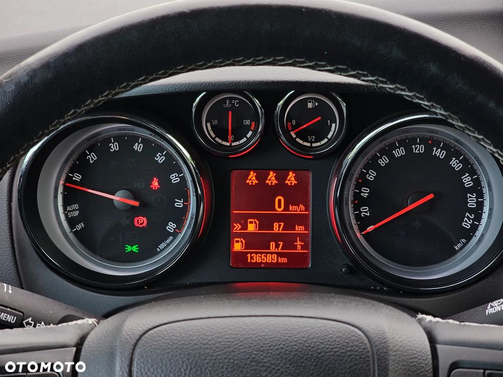 Opel Meriva 1.4 T Cosmo - 14