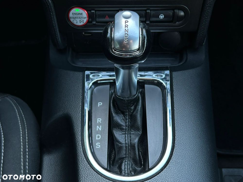 Ford Mustang 3.7 V6 - 11