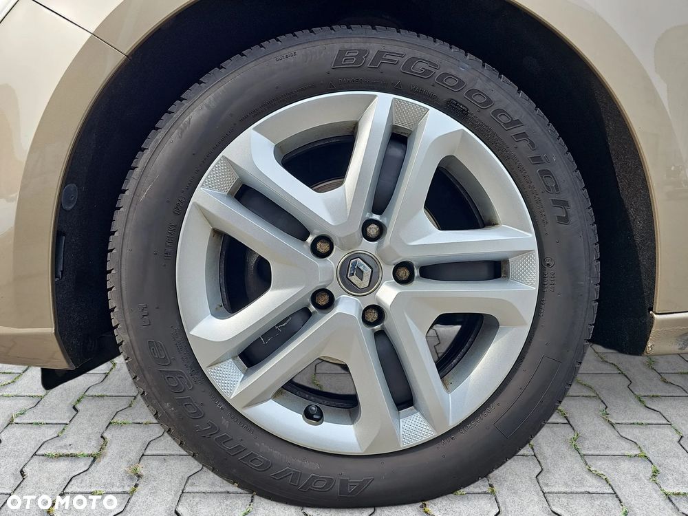 Renault Megane 1.6 SCe Zen - 9
