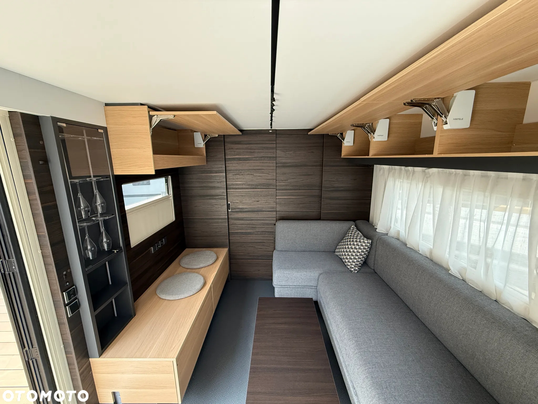 Adria Astella 704 HP FV23% WCC - 9