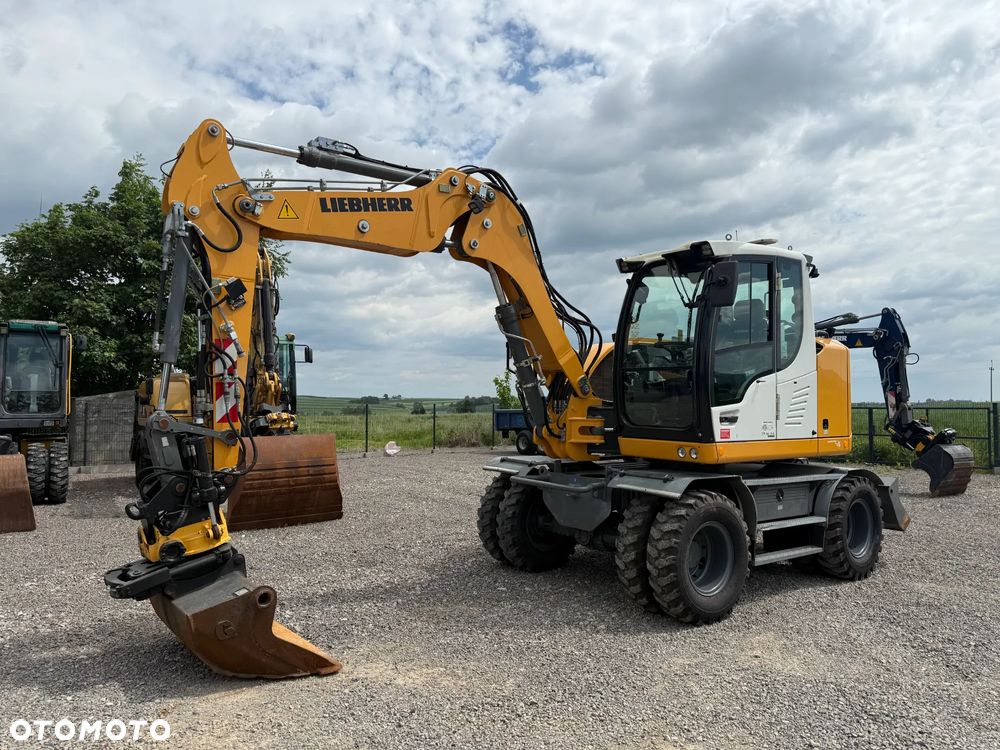 Liebherr 910 Rototilt + Szczypce - 1
