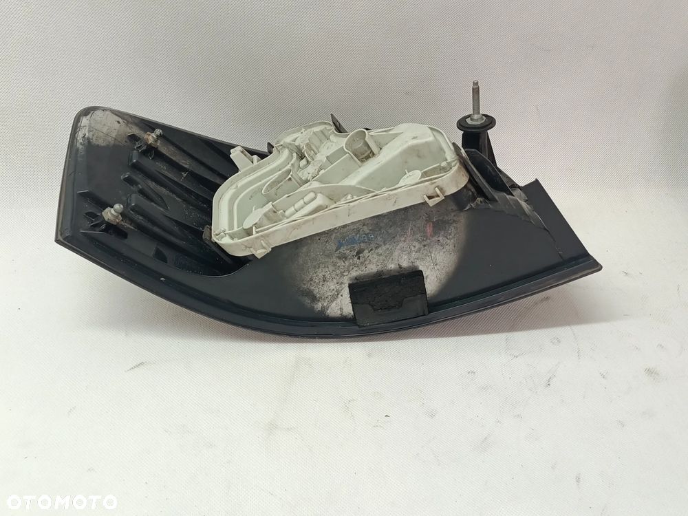 Audi A3 8P 3 drzwi lampy tylne ciemne diodowe - 11