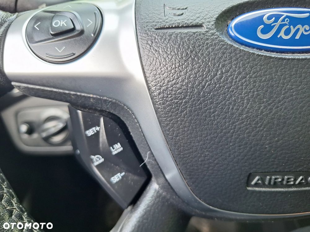 Ford Kuga 2.0 TDCi 4WD Titanium - 26