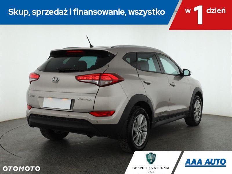 Hyundai Tucson - 7