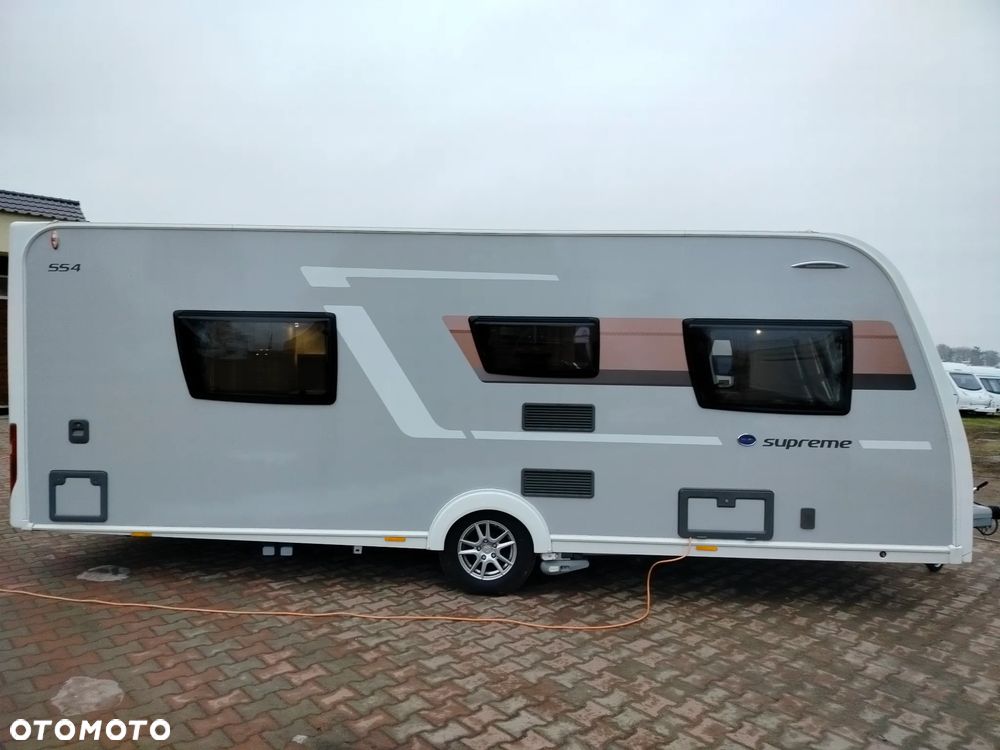 Elddis Supreme 554 - 12