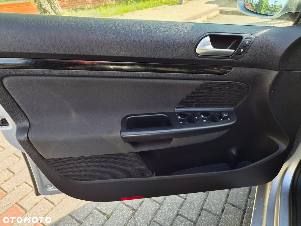 Volkswagen Golf 1.4 TSI Team - 10