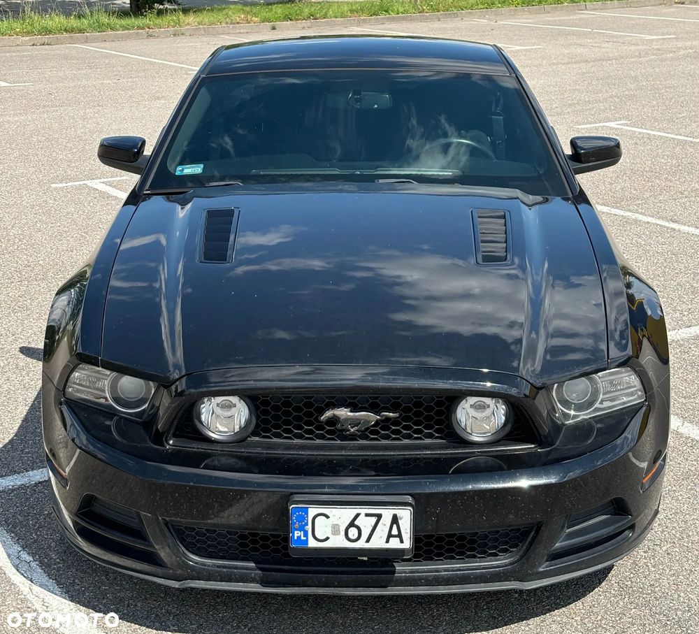 Ford Mustang 5.0 V8 GT - 9