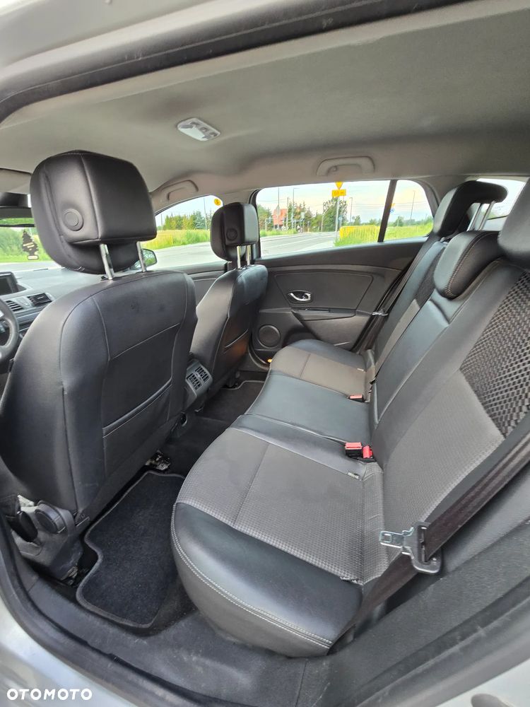 Renault Megane 1.5 dCi Privilege - 10