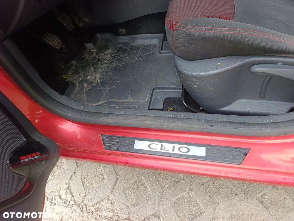 Renault Clio 0.9 TCe Limited - 18