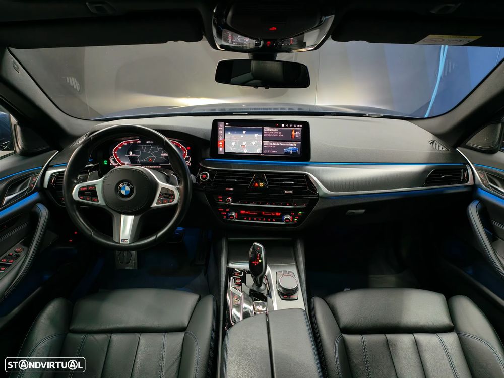 BMW 530 e Pack M - 35