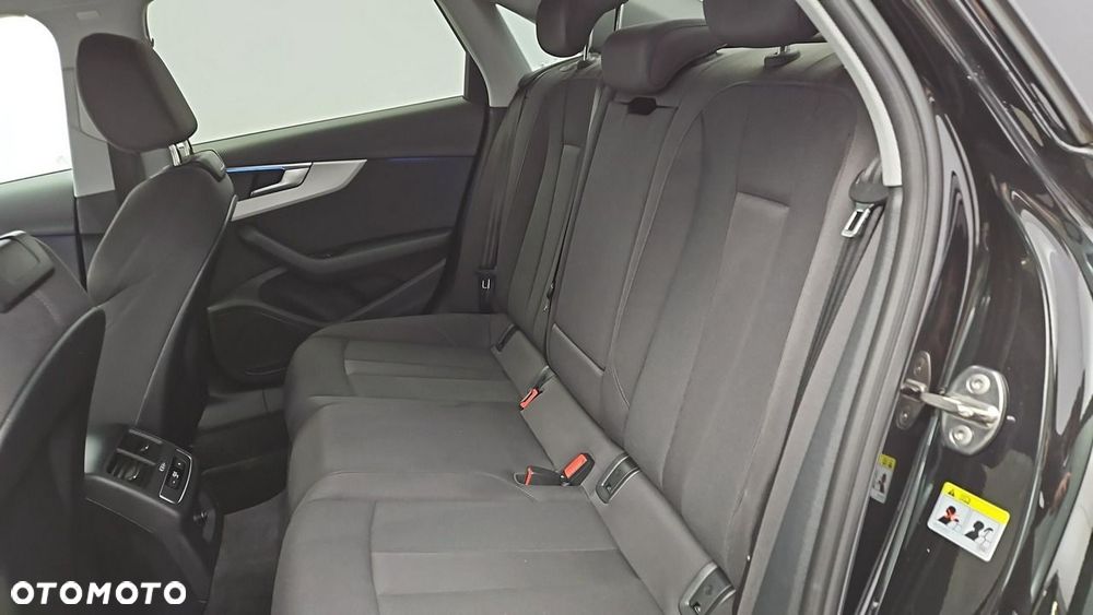 Audi A4 Limousine 35 TFSI S tronic - 22