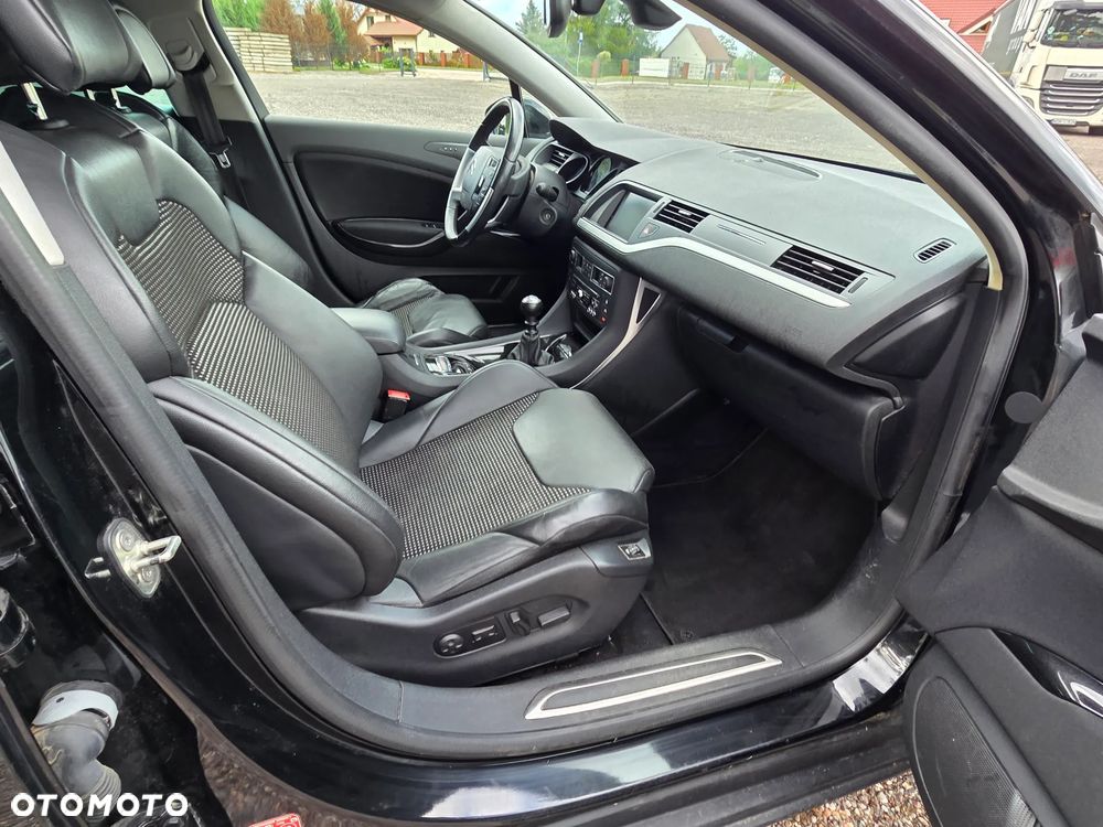 Citroën C5 2.0 HDi Exclusive - 6