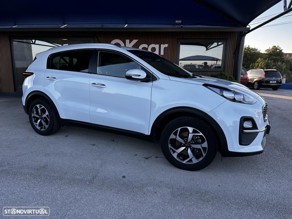 Kia Sportage 1.6 CRDI ISG MHEV Drive - 9