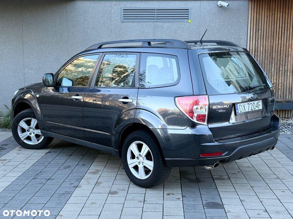 Subaru Forester 2009 photo 4