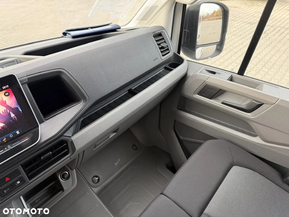 Volkswagen Crafter - 28