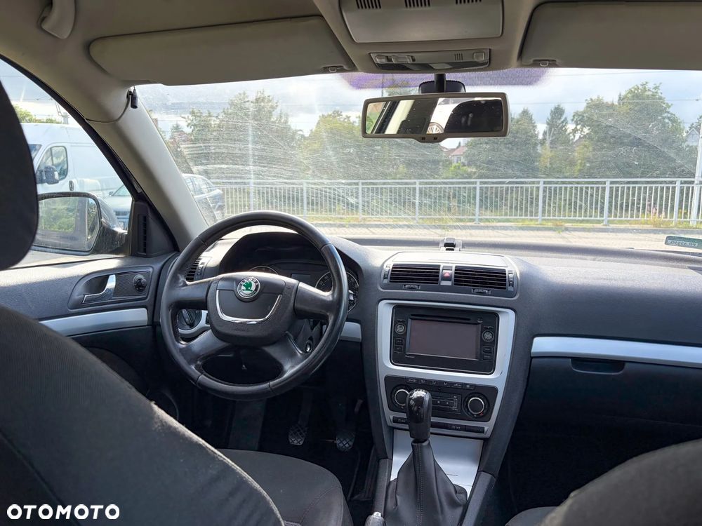 Skoda Octavia 1.6 TDI DPF Ambition Green tec - 6