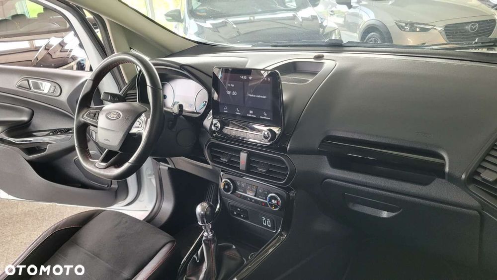 Ford EcoSport - 33