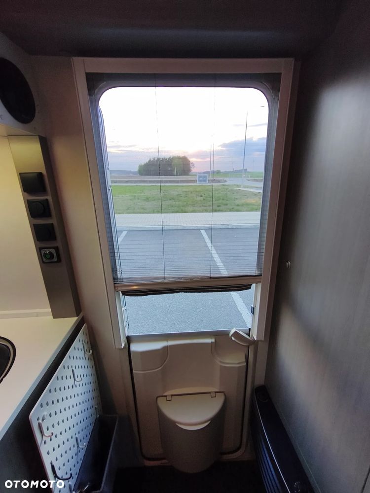 Adria - 33