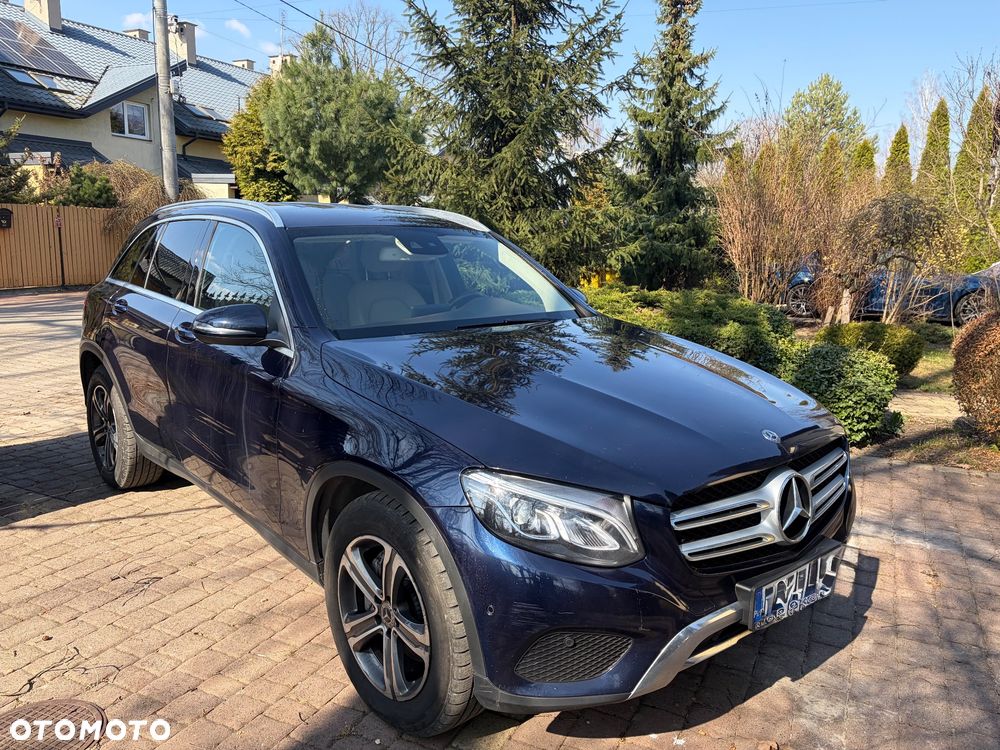 Mercedes-Benz GLC - 1