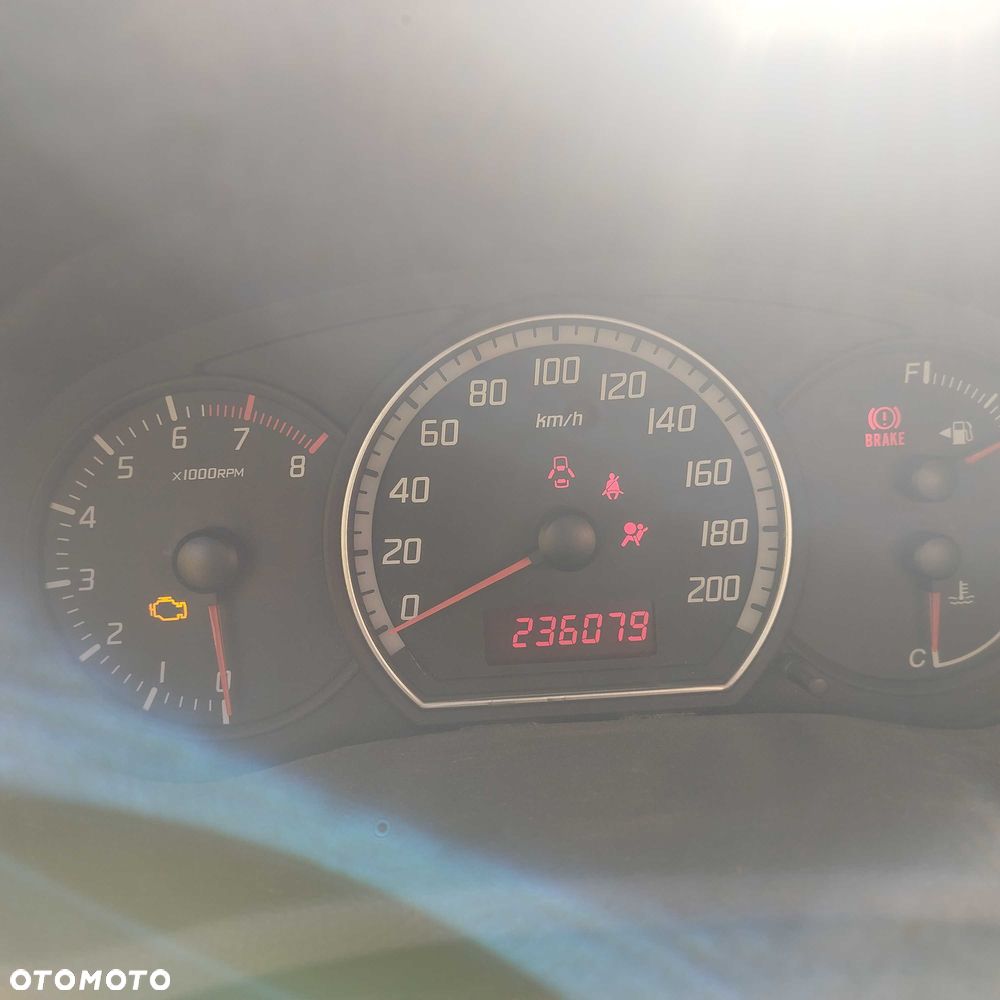 Suzuki Swift - 7