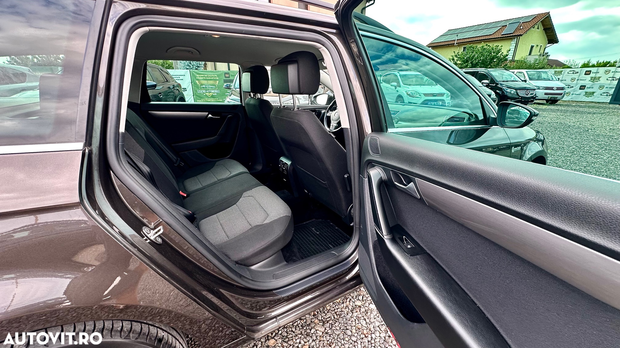 Volkswagen Passat Variant 2.0 Blue TDI DSG SCR Business Edition - 8