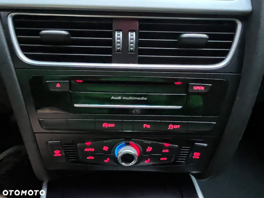 Audi A4 Avant 2.0 TDI DPF clean diesel Attraction - 27