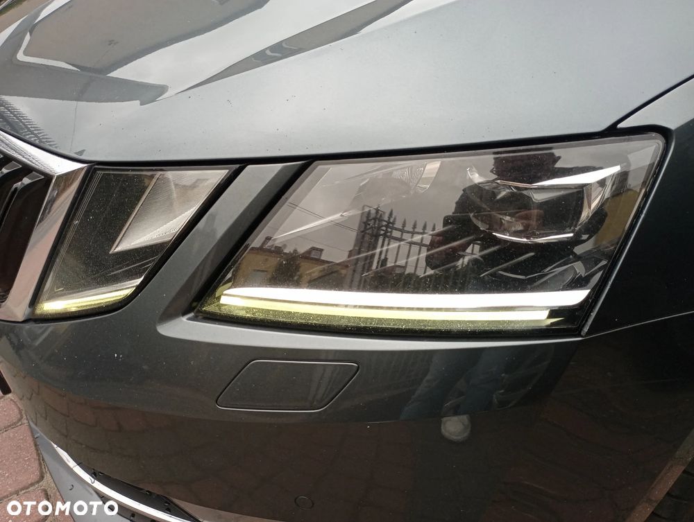 Skoda Octavia 1.6 TDI Ambition DSG - 20