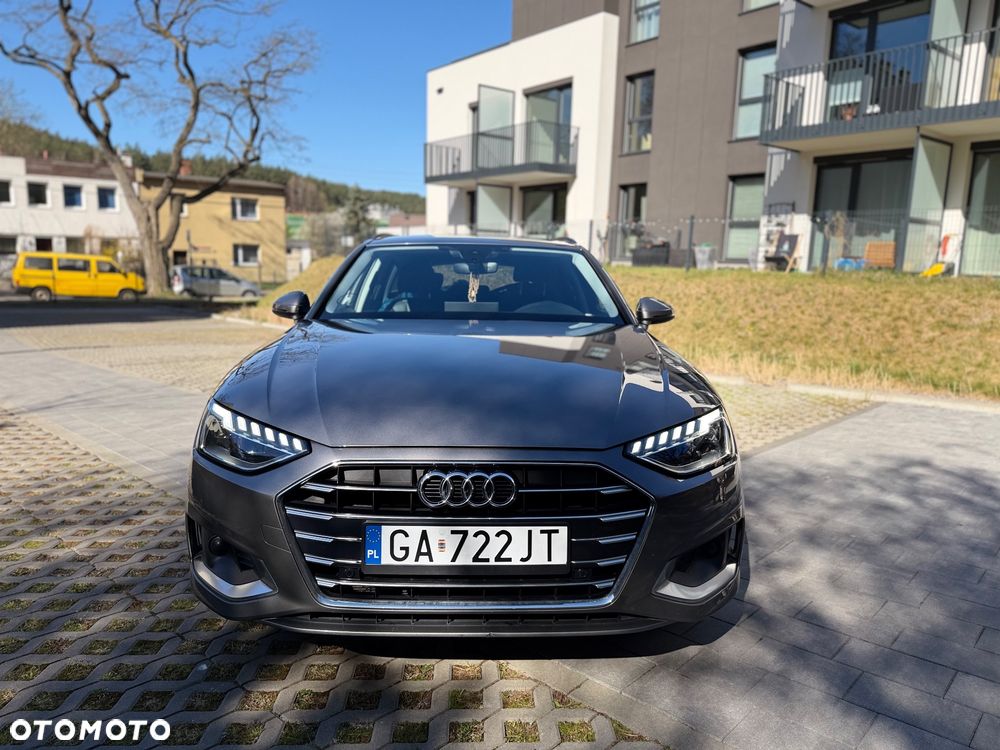 Audi A4 Avant - 1