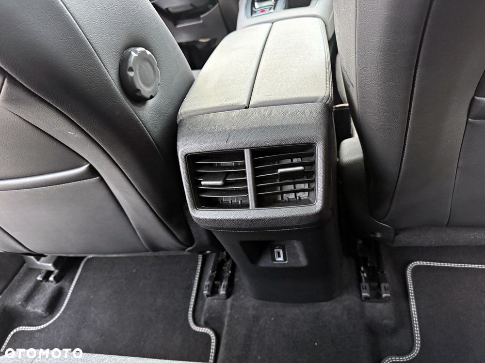 Citroën C5 Aircross Pure Tech 180 S&S EAT8 SHINE - 32