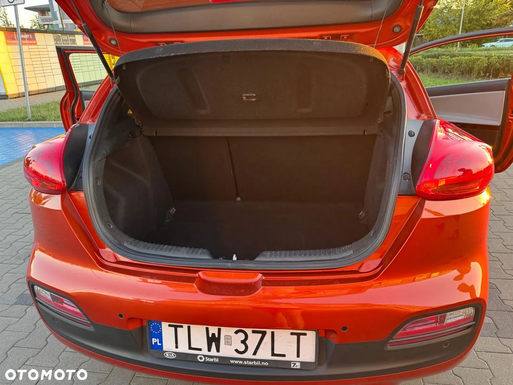Kia ProCeed 1.6 GDI L - 16